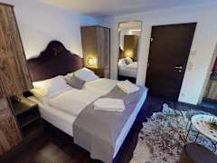 Zimmerbild 2