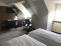 Zimmerbild 5