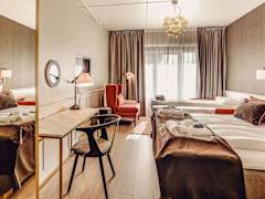 Zimmerbild 4