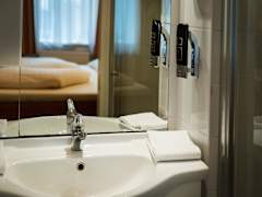 Zimmerbild 16