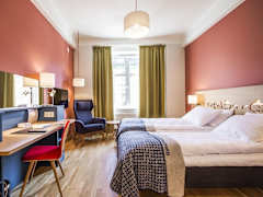 Zimmerbild 9