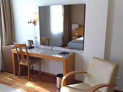 Zimmerbild 12
