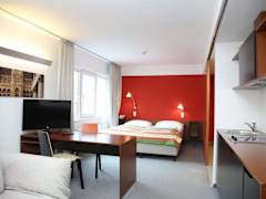 Zimmerbild 15