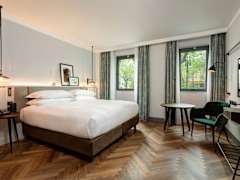 Zimmerbild 44