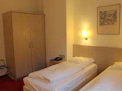 Zimmerbild 11