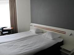 Zimmerbild 9