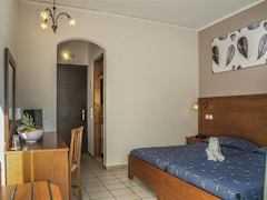 Zimmerbild 8
