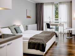 Zimmerbild 8
