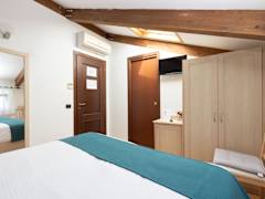 Zimmerbild 8