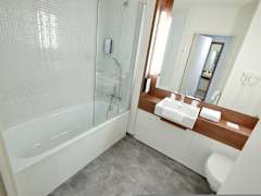 Zimmerbild 8