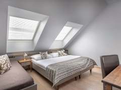 Zimmerbild 13