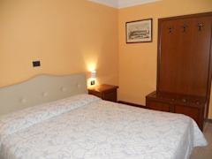 Zimmerbild 12