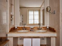 Zimmerbild 28