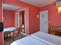 Zimmerbild 4