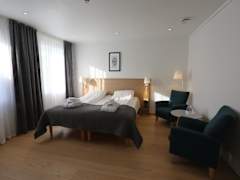 Zimmerbild 15