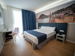 Zimmerbild 9