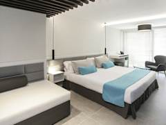 Hotel Kaktus Playa, Calella de la Costa gnstig buchen | weg.de