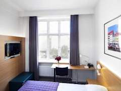 Zimmerbild 26