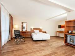 Zimmerbild 14