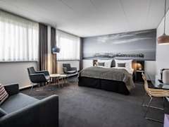 Zimmerbild 22