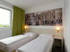 Zimmerbild 13