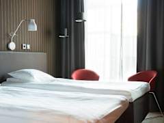 Zimmerbild 12