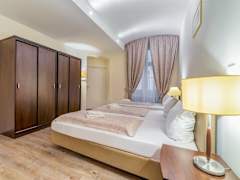 Zimmerbild 12