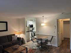 Zimmerbild 28