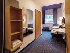 Zimmerbild 6
