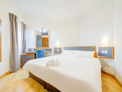 Zimmerbild 9