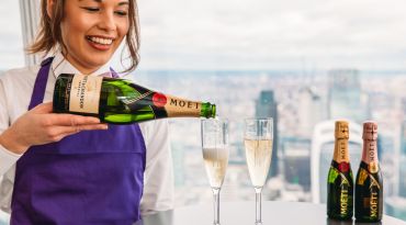 Book Cheap Holidays Flights Hotels City Breaks Lastminute Com