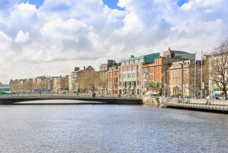 Einreisebestimmungen Irland Corona | weg.de Reisemagazin