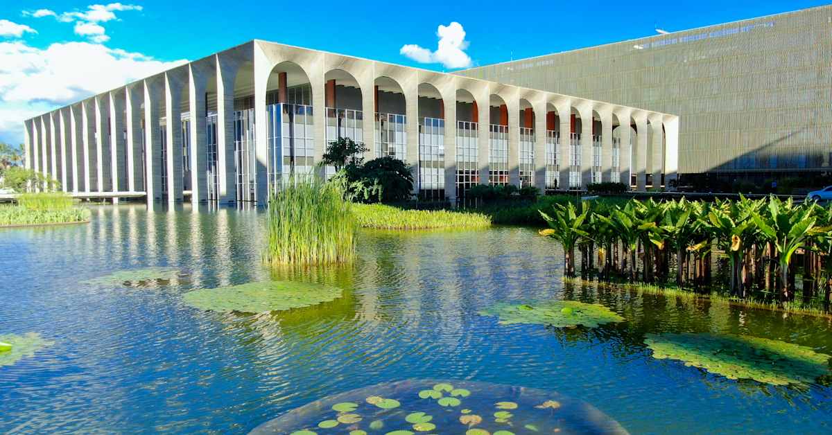 London - Brasilia London - Brasilia