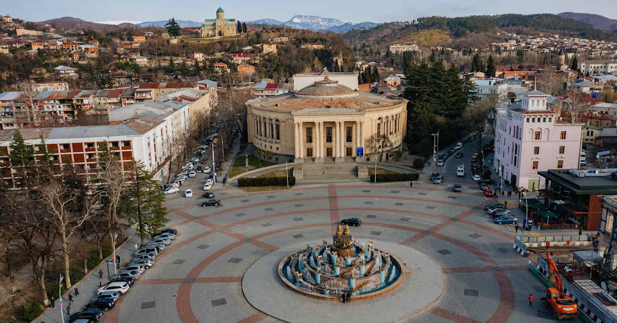 London - Kutaisi London - Kutaisi