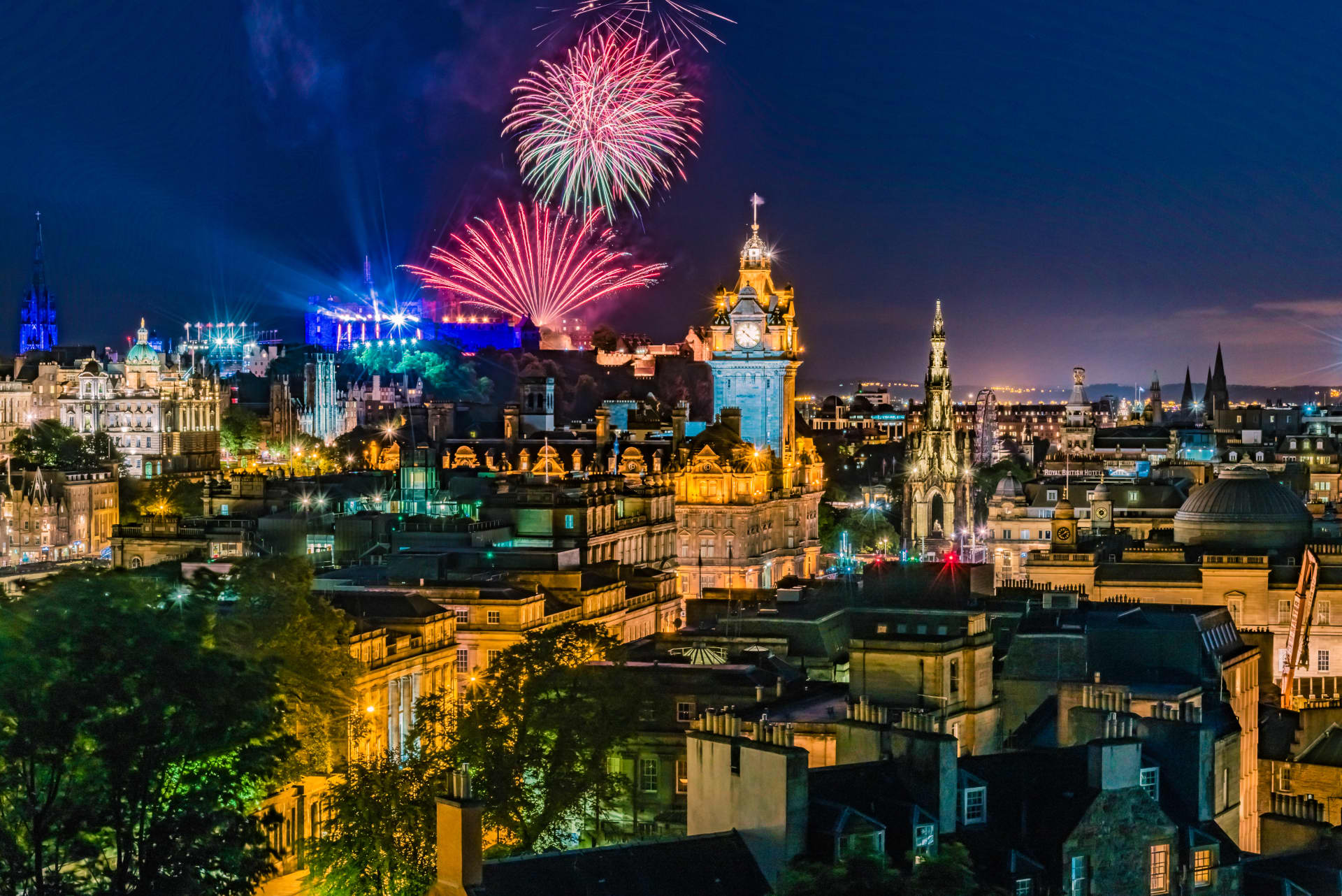 5 Things to Do For New Year's Eve in Edinburgh - Where to Celebrate  Hogmanay in the Scottish Capital – Go Guides