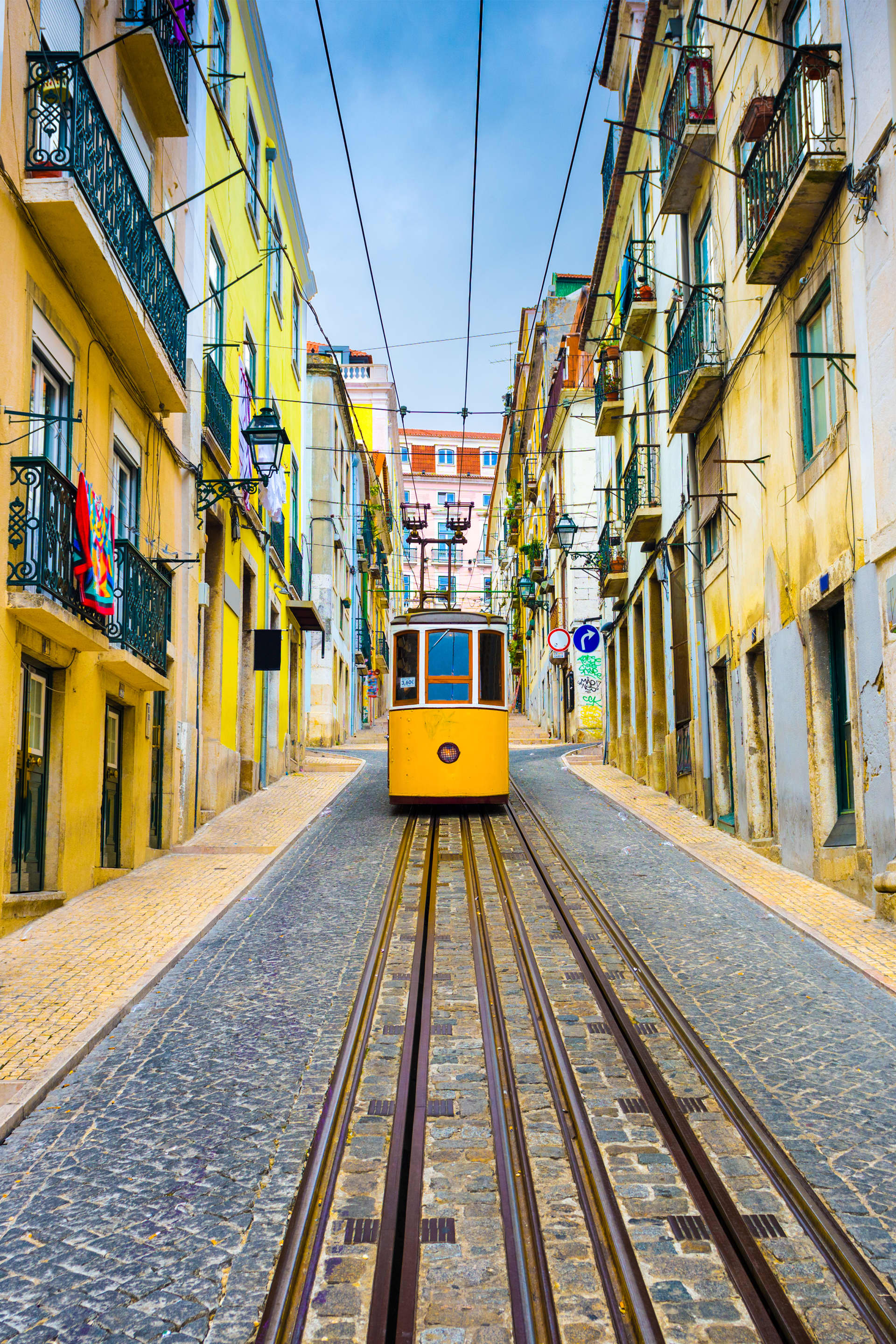 8 of the best bars in Albufeira | lastminute.com