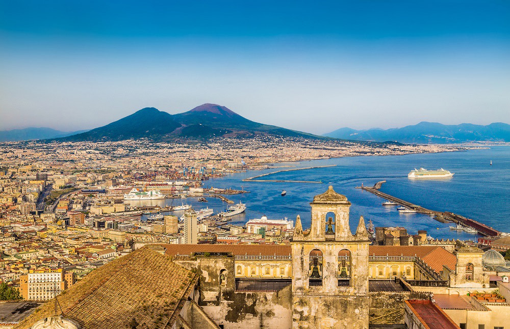 napoli trekking