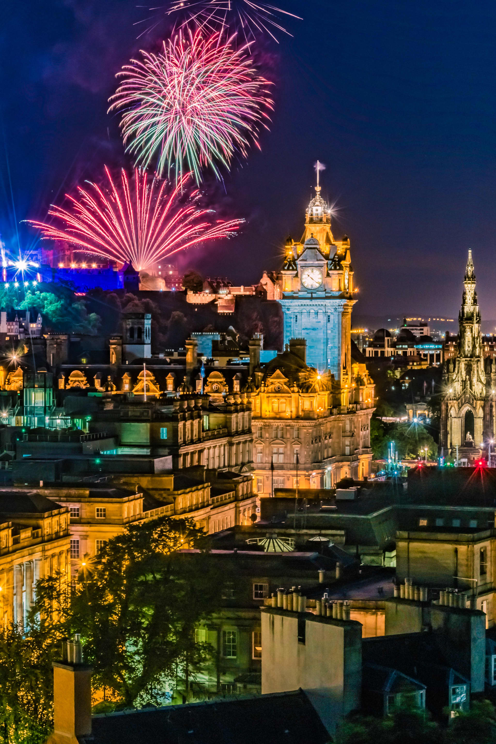 New Years Eve in Edinburgh top hotels and spots