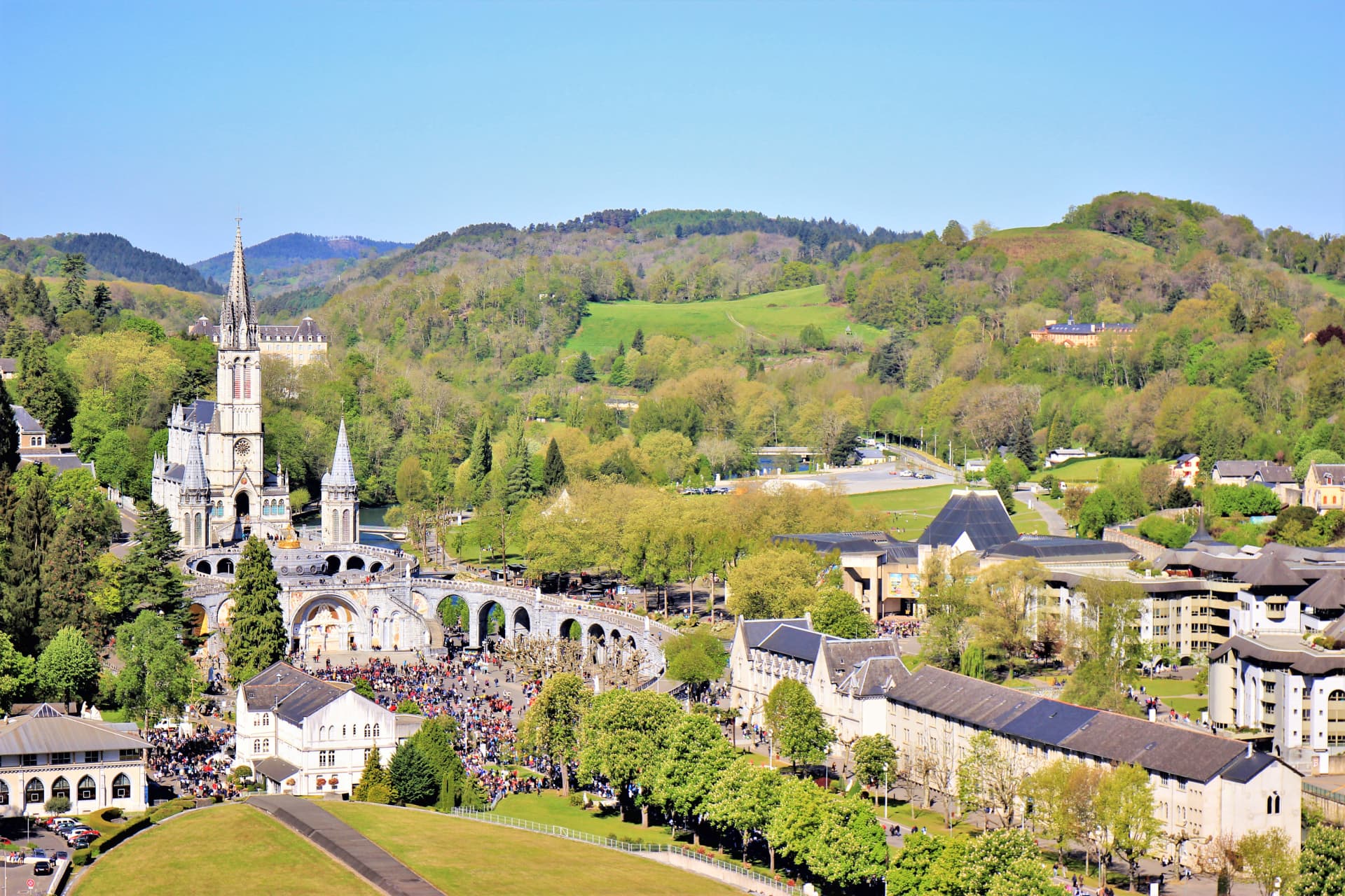 Die schönsten Orte der französischen Pyrenäen weg.de