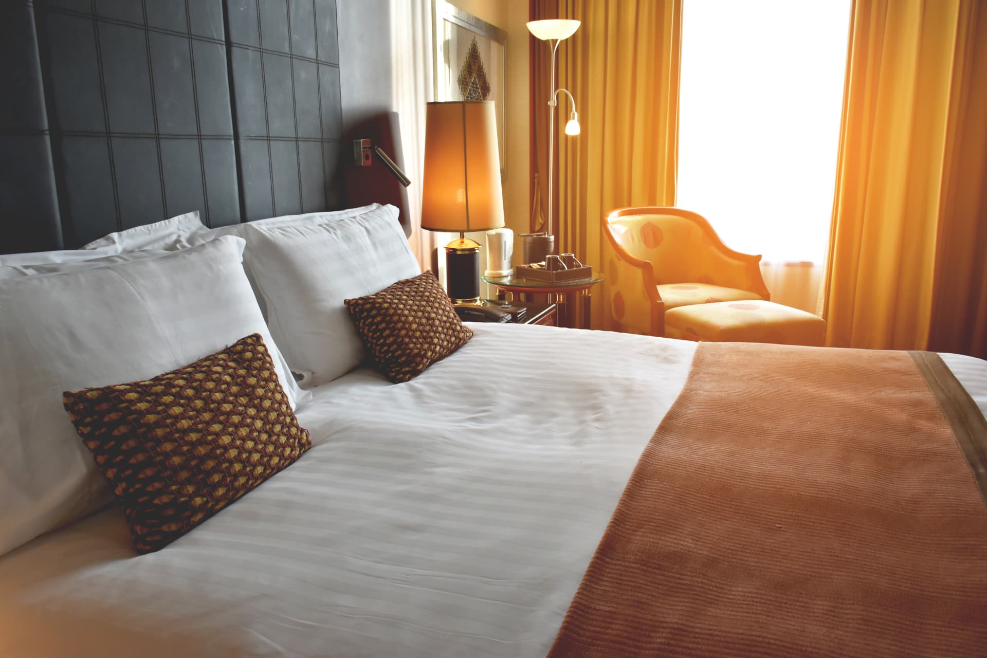 Twin Bett, Doppelbett, Kingsize, Queensize wie groß sind Hotelbetten? weg.de