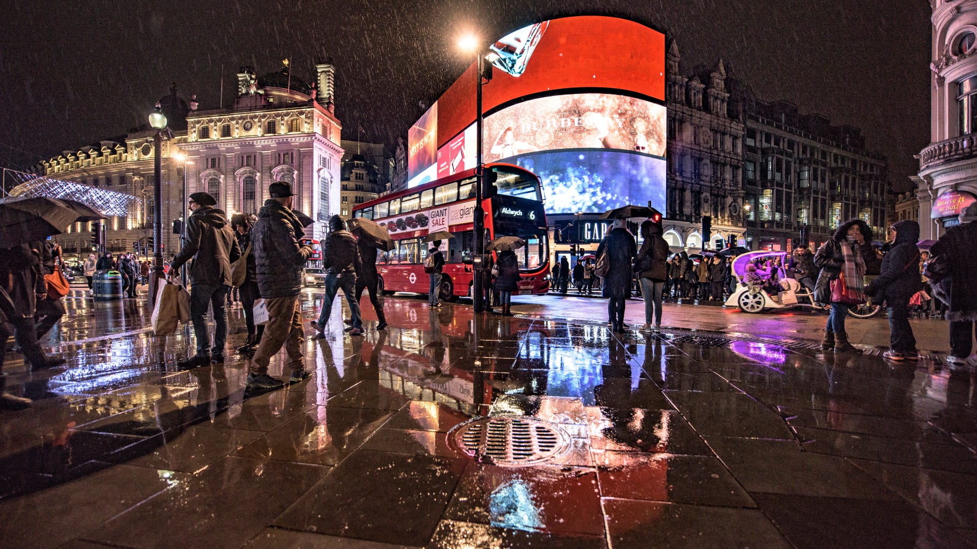 28 things to do in London when it rains