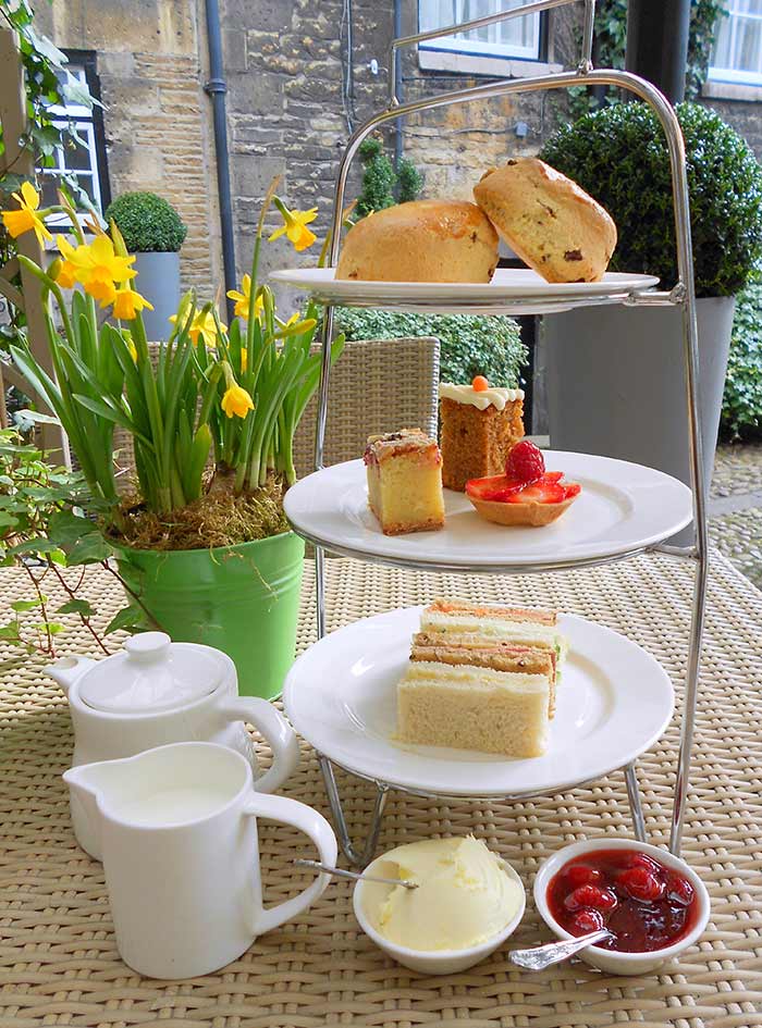Top Picks: Where To Go For Afternoon Tea In The UK - Blog - lastminute.com