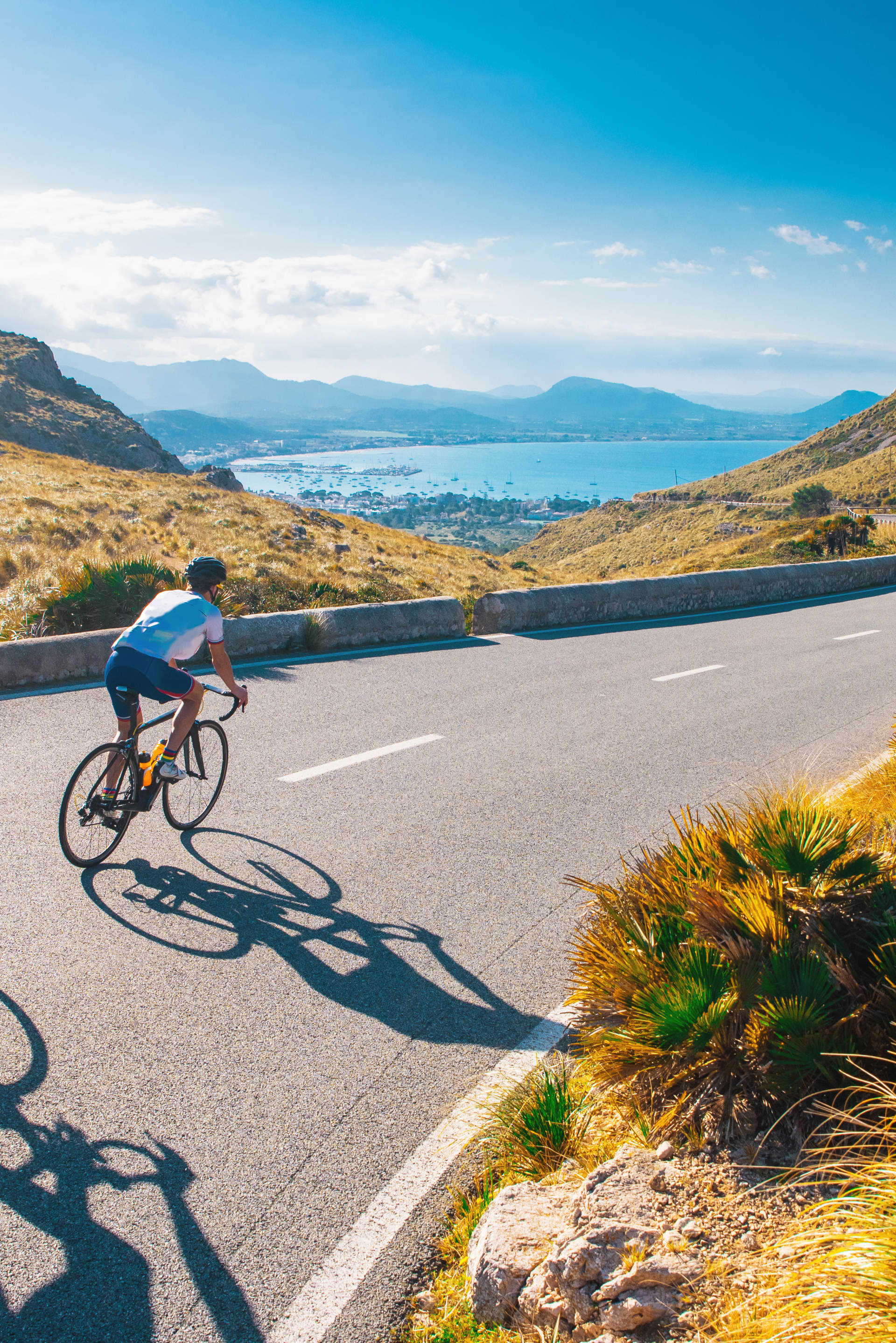 Last minute cycling holidays top