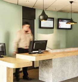ibis Orly Chevilly Tram 7