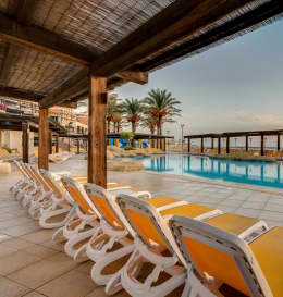 Ax Sunny Coast Resort & Spa