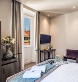 Hotel 77 Seventy-Seven - Maison D'Art Collection