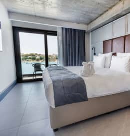 The Londoner Hotel Sliema