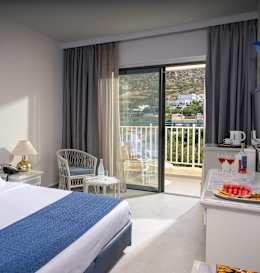 Mare Blue Hotel