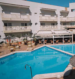 Hotel Alba Seleqtta