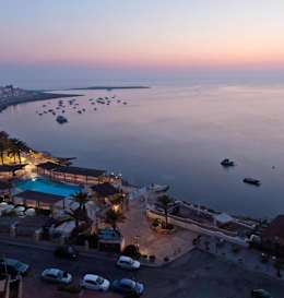 AX Sunny Coast Resort & Spa
